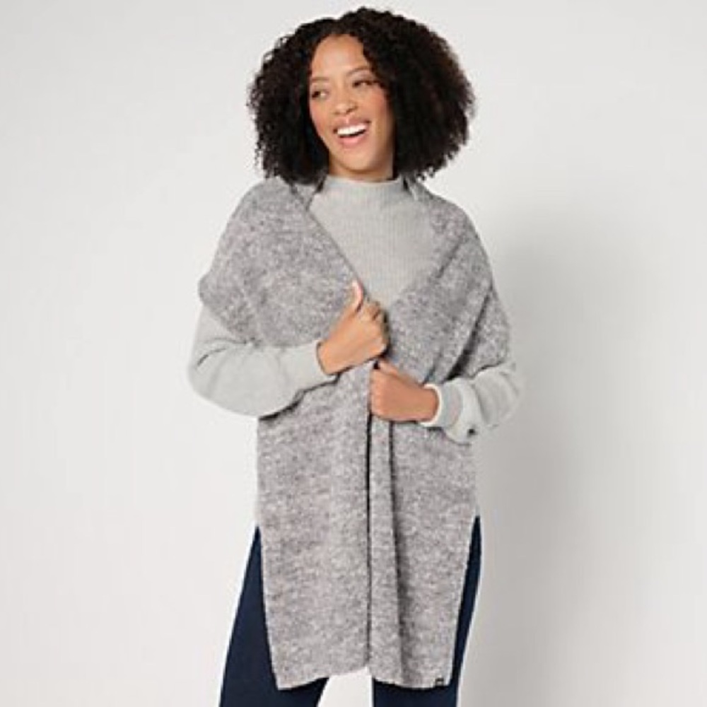 Barefoot Dreams CozyChic Heathered Scarf